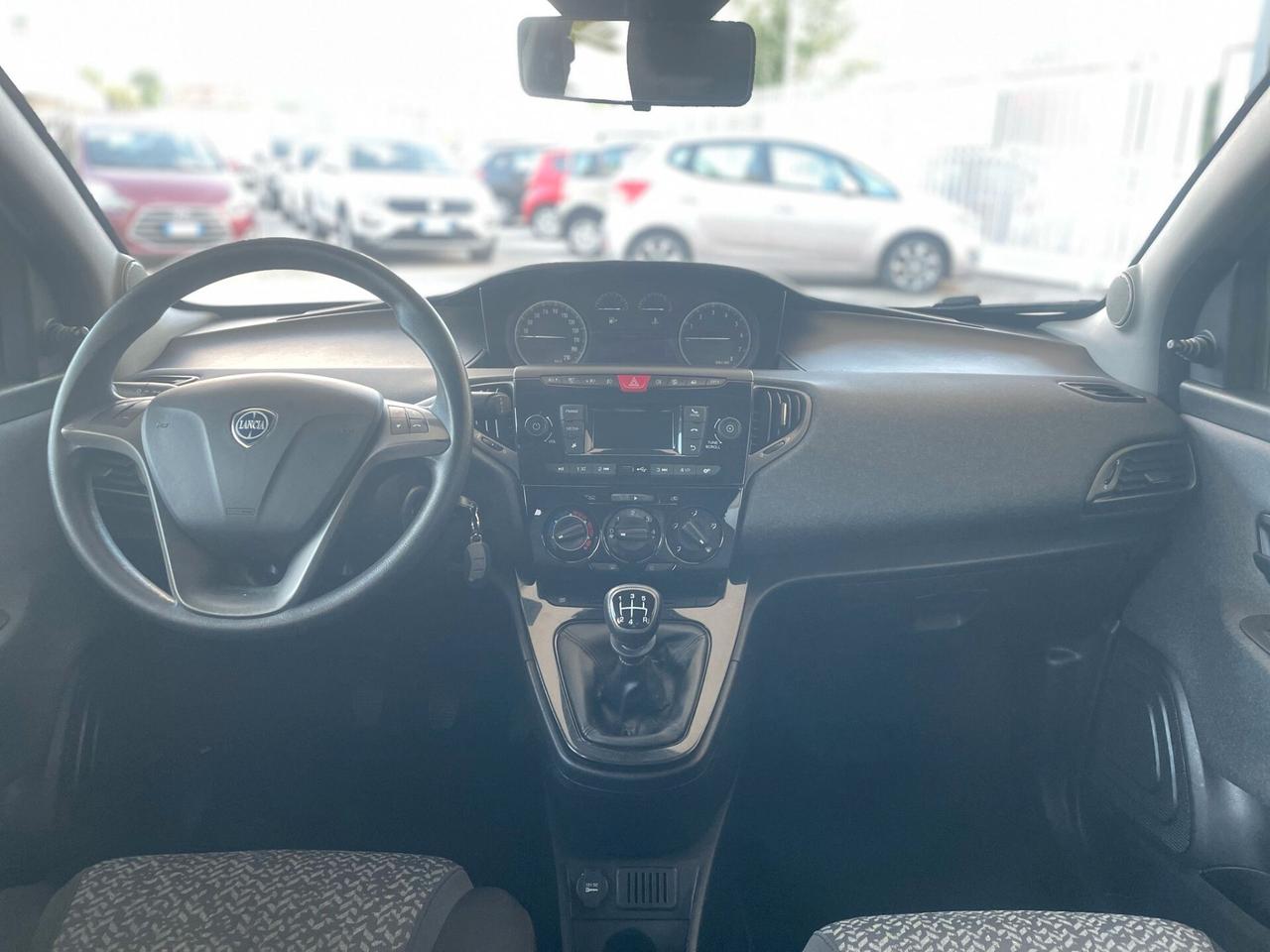 Lancia Ypsilon 1.2 69 CV 5 porte S&S Elefantino Blu