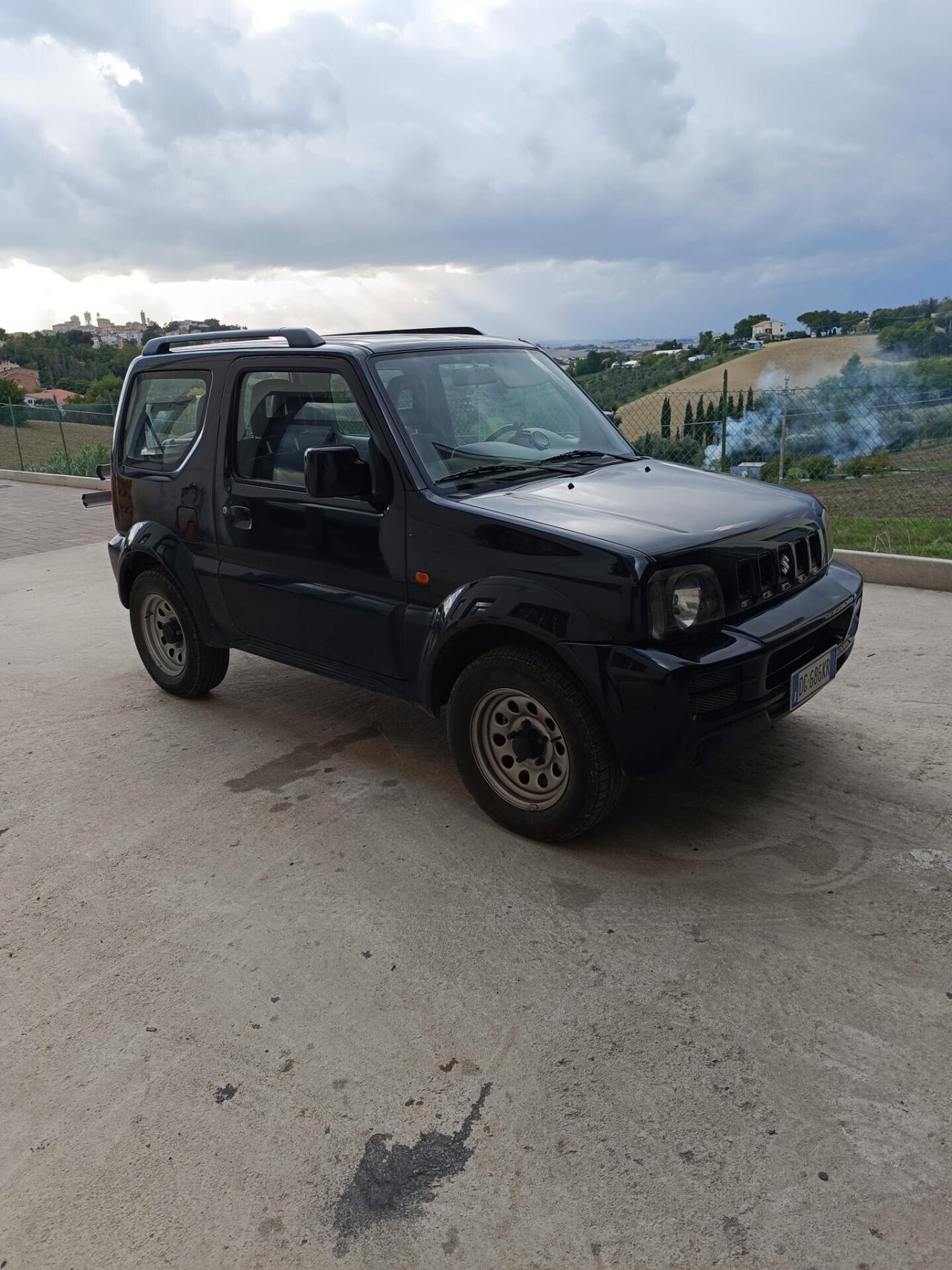 Suzuki Jimny 1.3i 16V cat 4WD JX