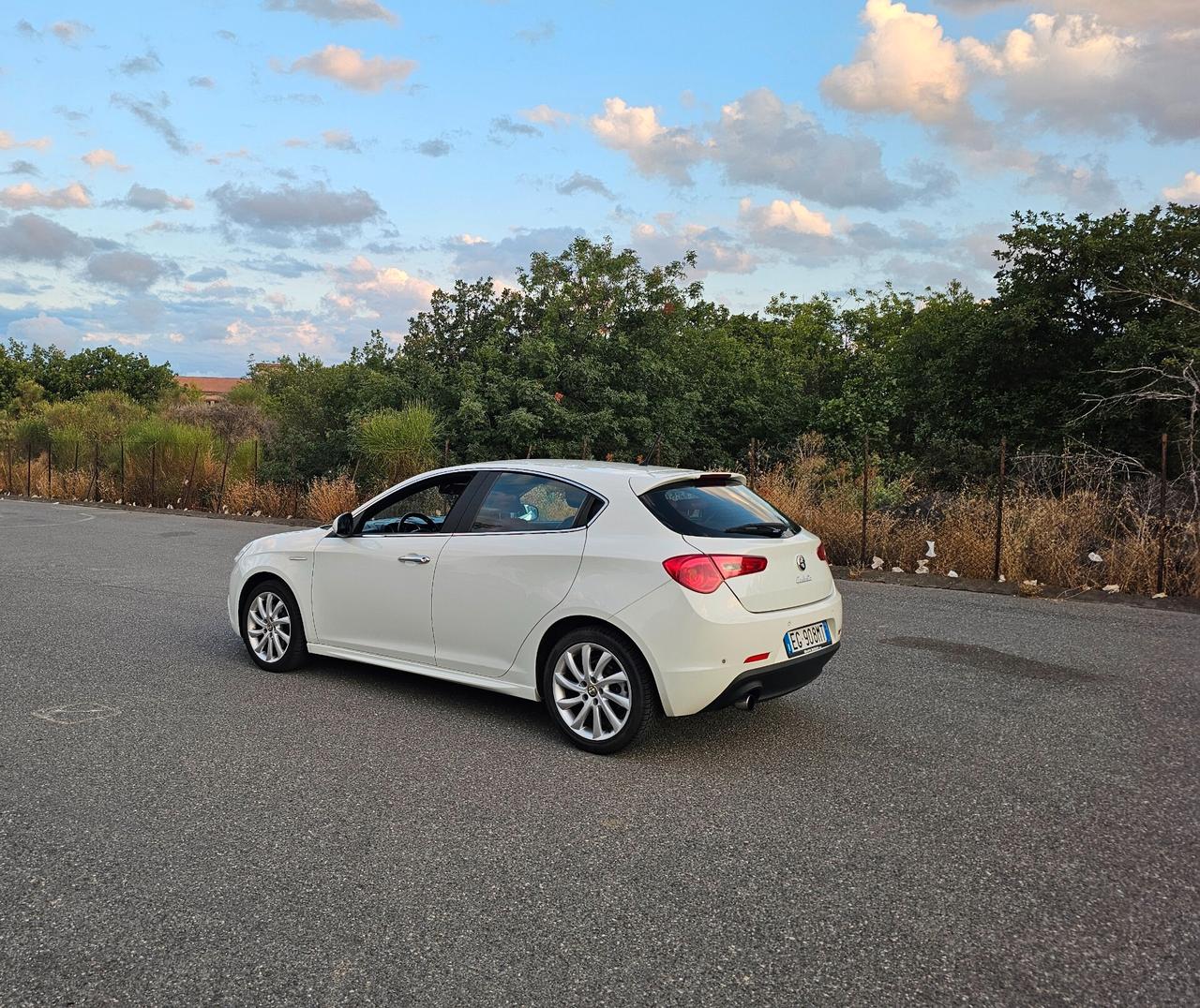 Alfa Romeo Giulietta Exlusive 1.4 Turbo 170cv