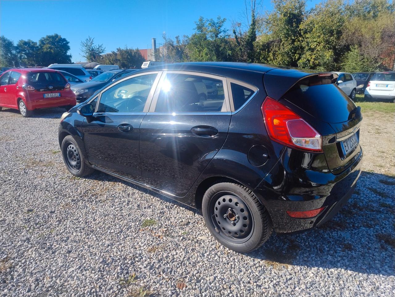 Ford Fiesta 1.5 TDCi 75CV 5 porte Titanium