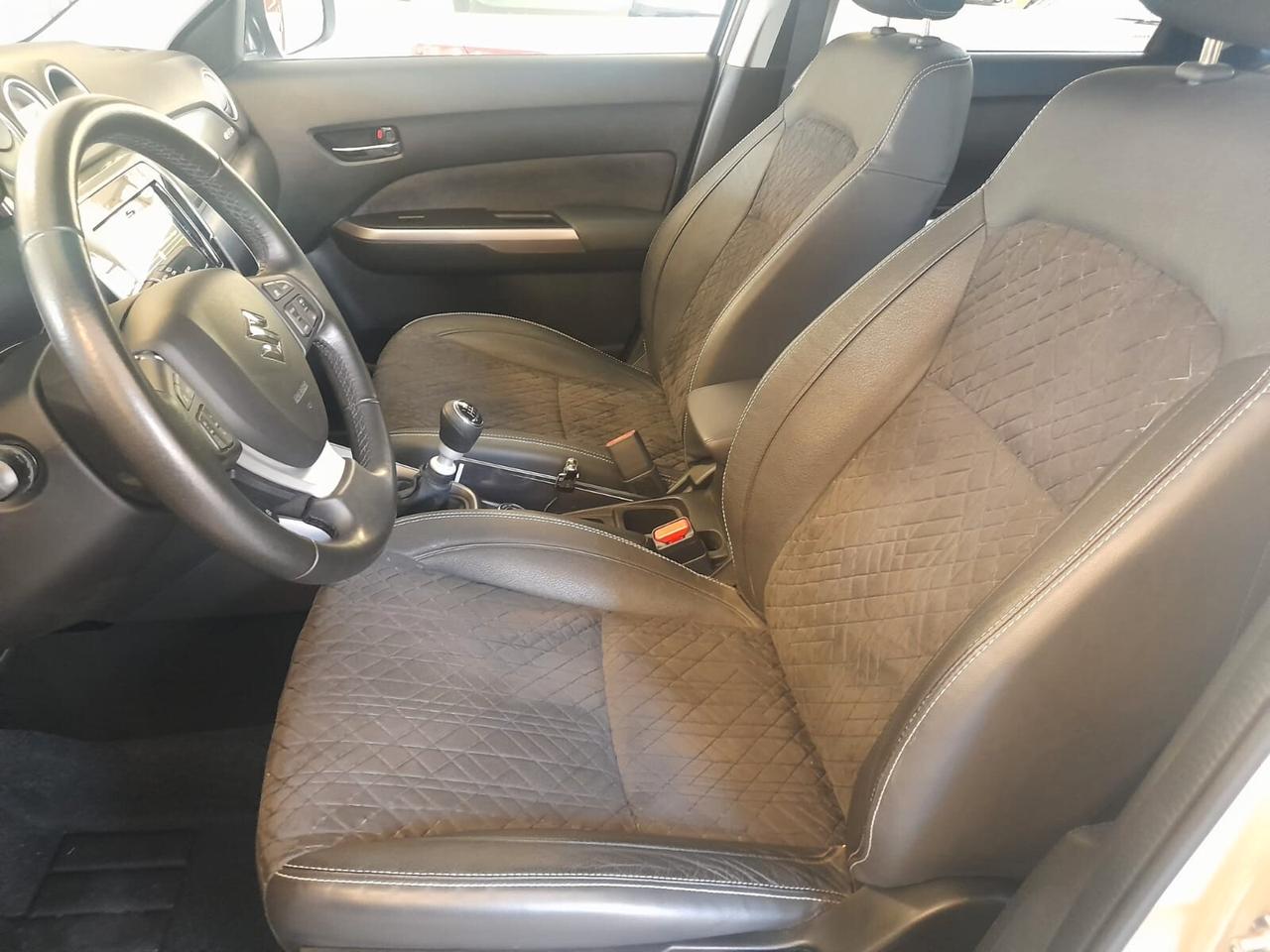 Suzuki Vitara 1.4 Hybrid 4WD AllGrip Top