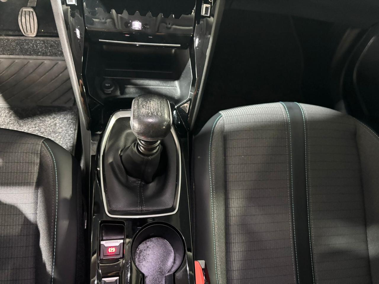 Peugeot 2008 PureTech 100 S&S Allure Pack