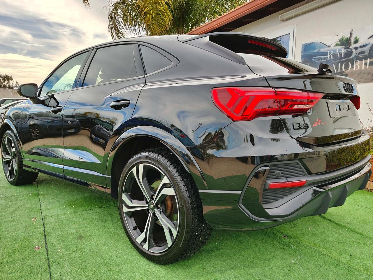 Audi Q3 SPB 35 TDI S tronic line edition - 2024