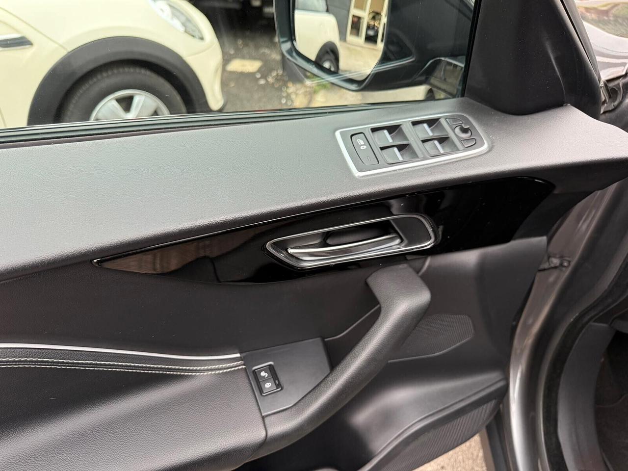 Jaguar F-Pace 2.0 D 180 CV AWD R-Sport - 93.000km - Superprezzo