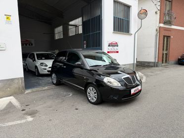 Lancia Ypsilon 1.4 New Oro Ecochic GPL