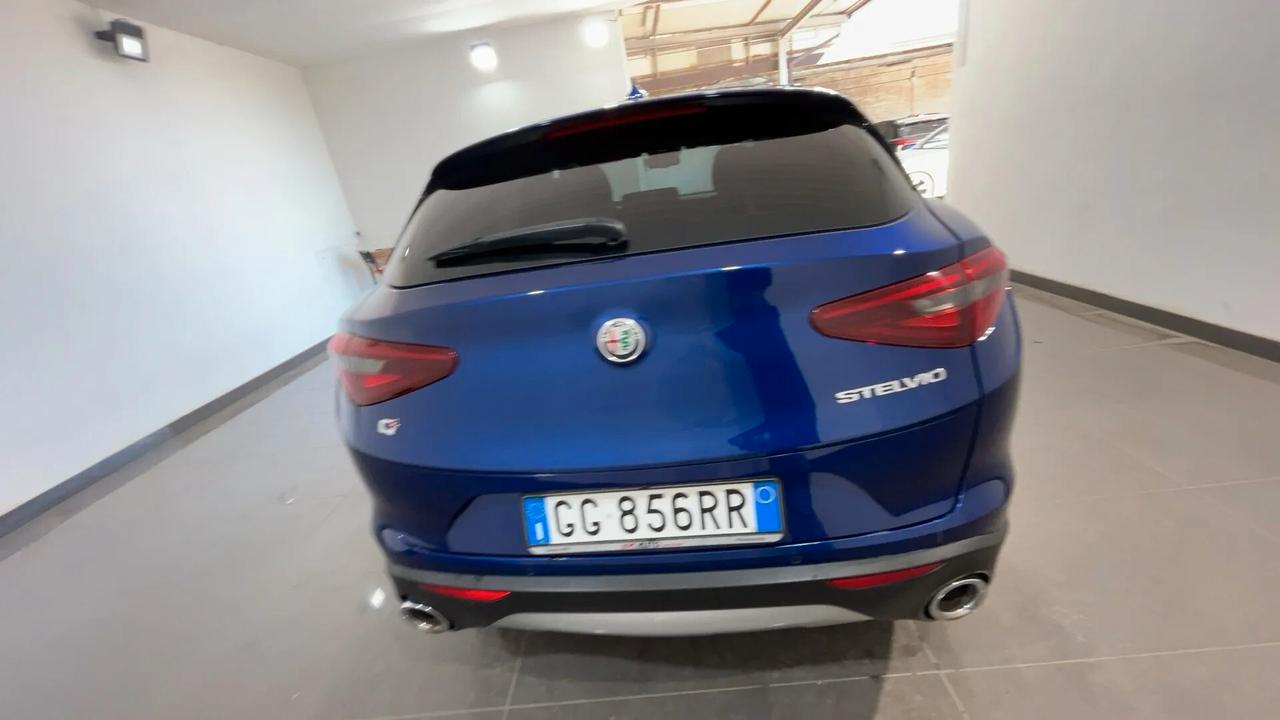 Alfa Romeo Stelvio 2.2 Turbodiesel 190 CV AT8 Q4 Business
