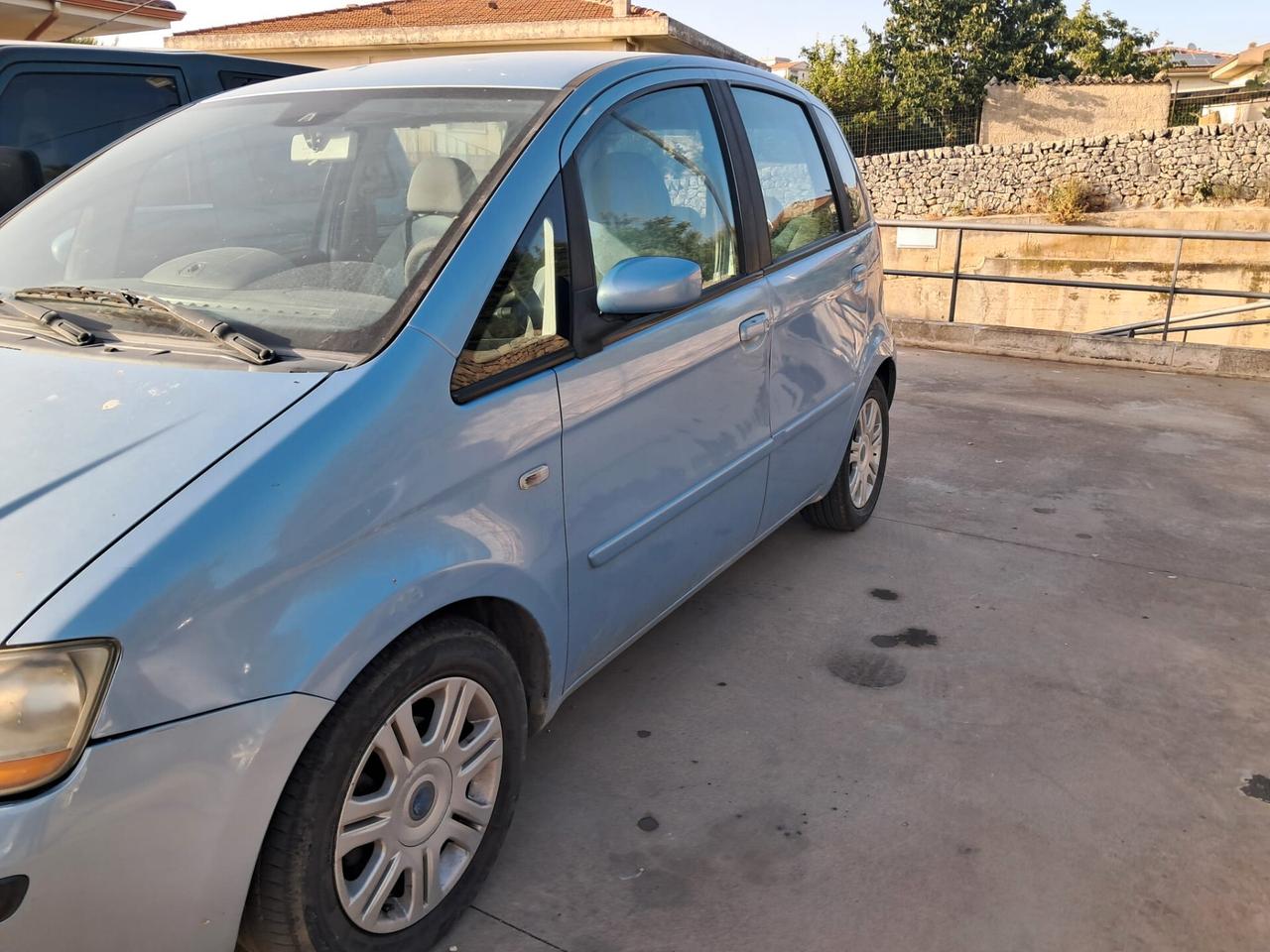 Fiat Idea 1.3 Multijet 16V Emotion