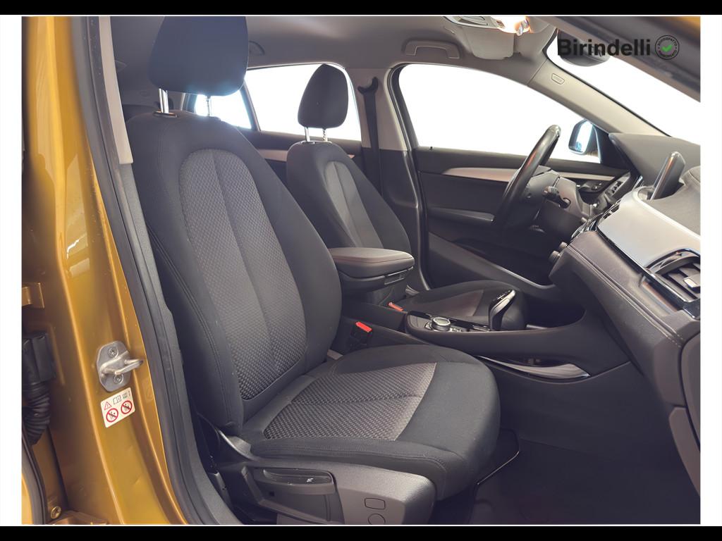 BMW X2 (F39) - X2 sDrive18d Business-X