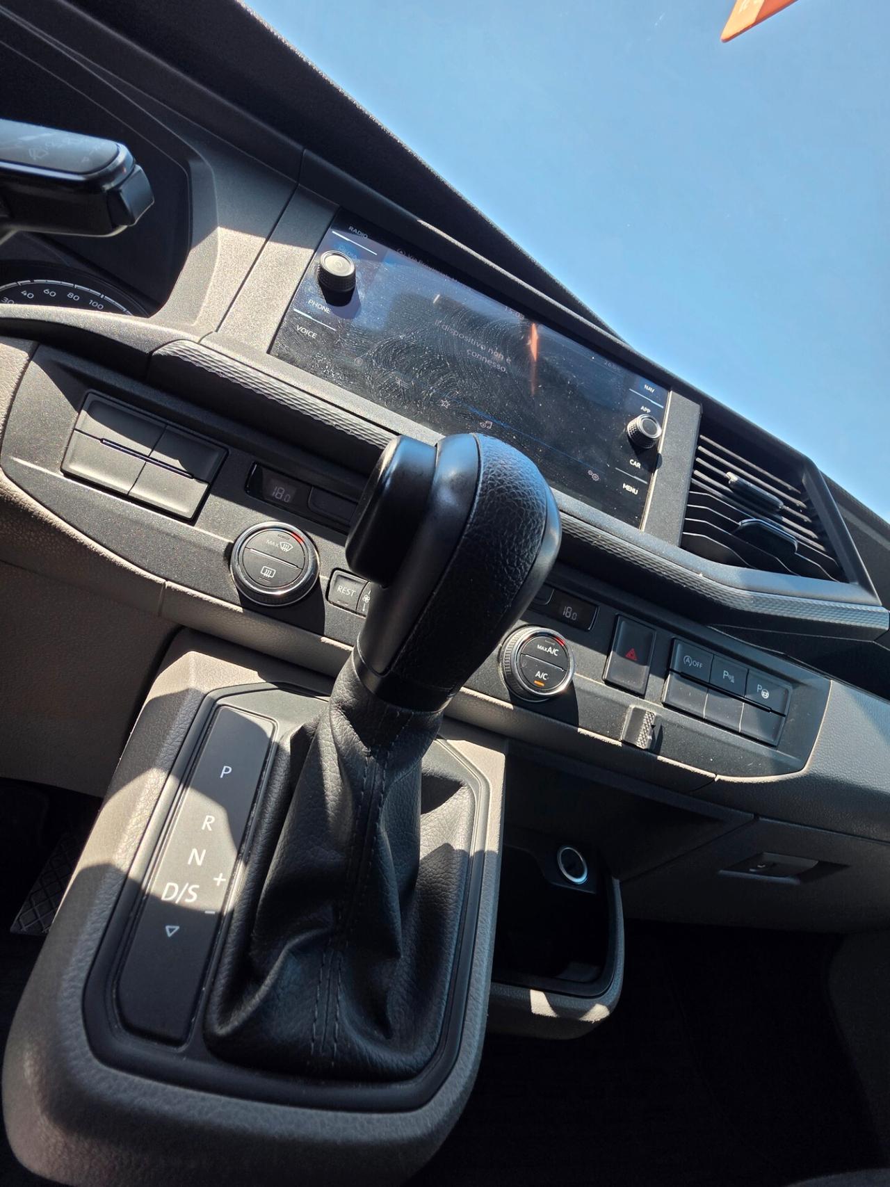Volkswagen Caravelle 2.0 TDI 199CV DSG PL Cruise