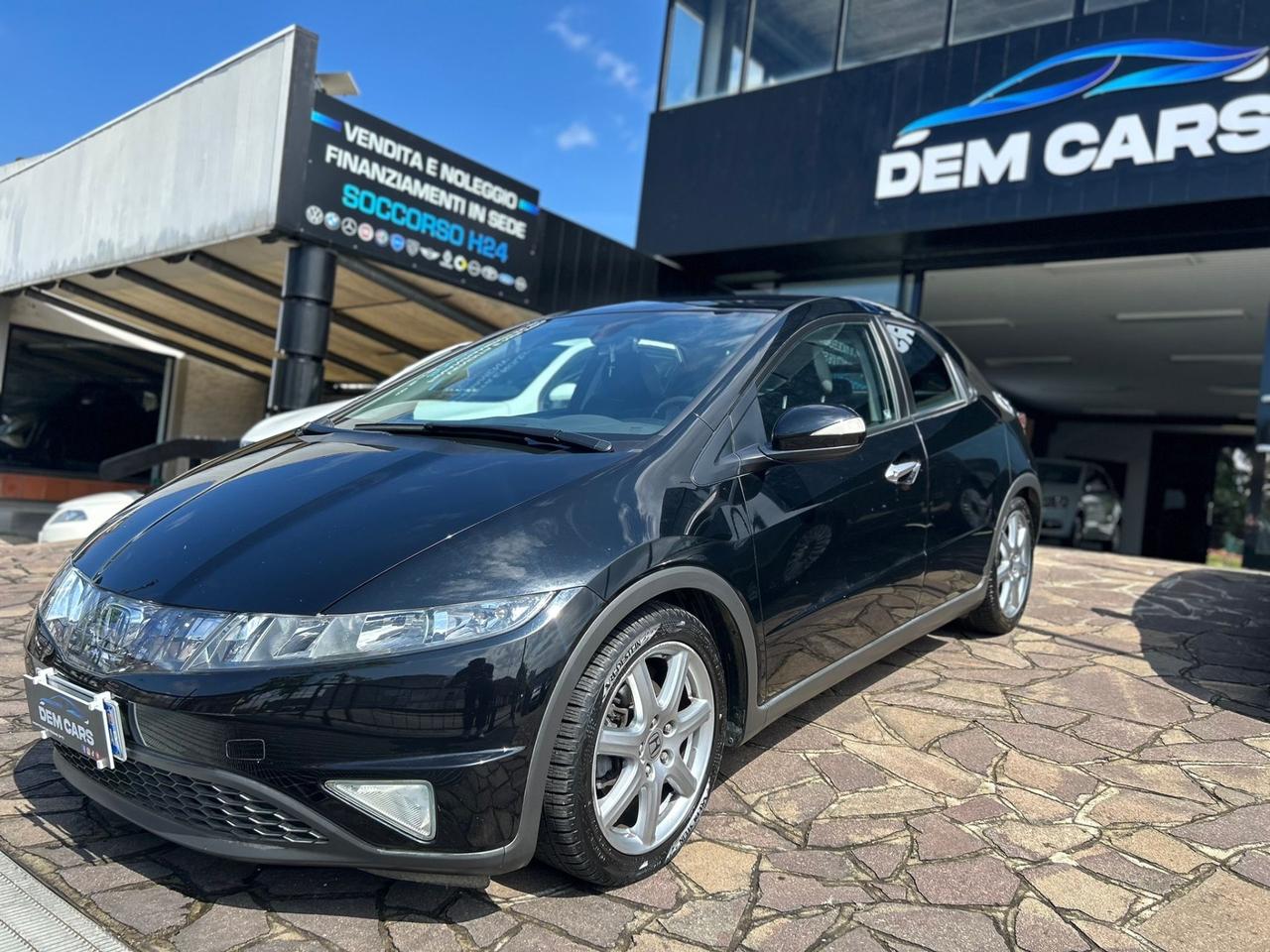 Honda Civic 1.8 i-VTEC 5p. Exec. LH i-P i-Sh