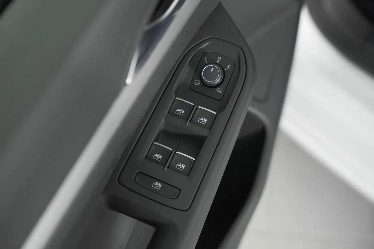 Volkswagen Golf 1.0 TSI EVO Life 110CV Benzina