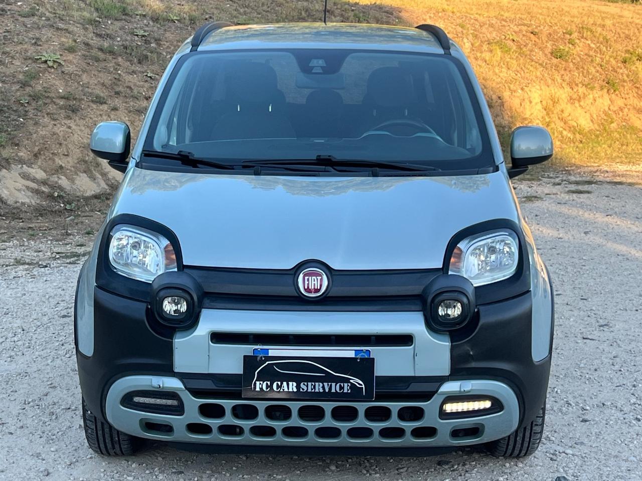 Fiat Panda Cross 1.0 FireFly S&S Hybrid Launch Edition