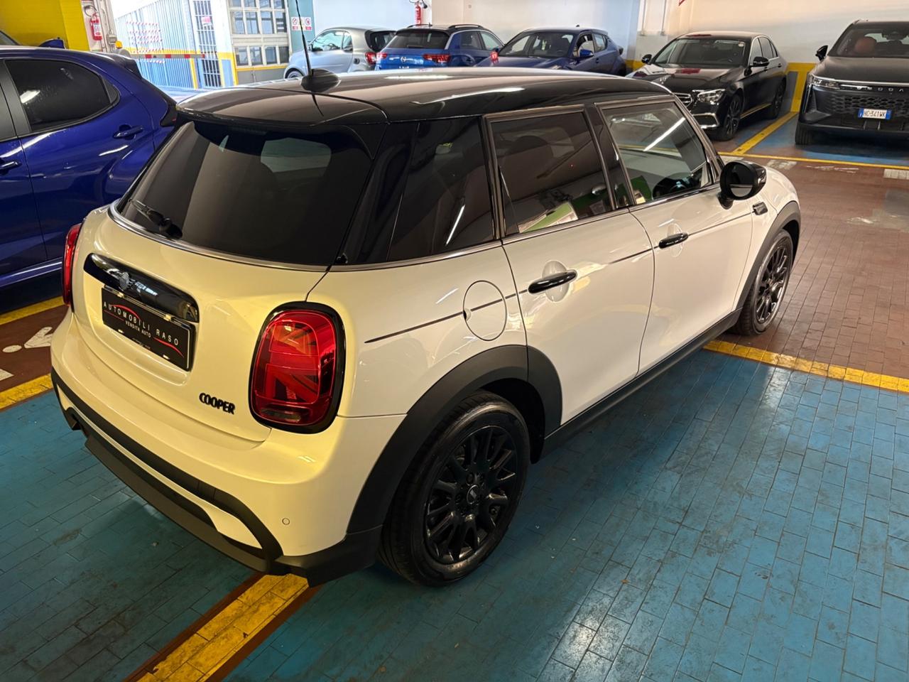 Mini 1.5 Cooper Essential 5 porte