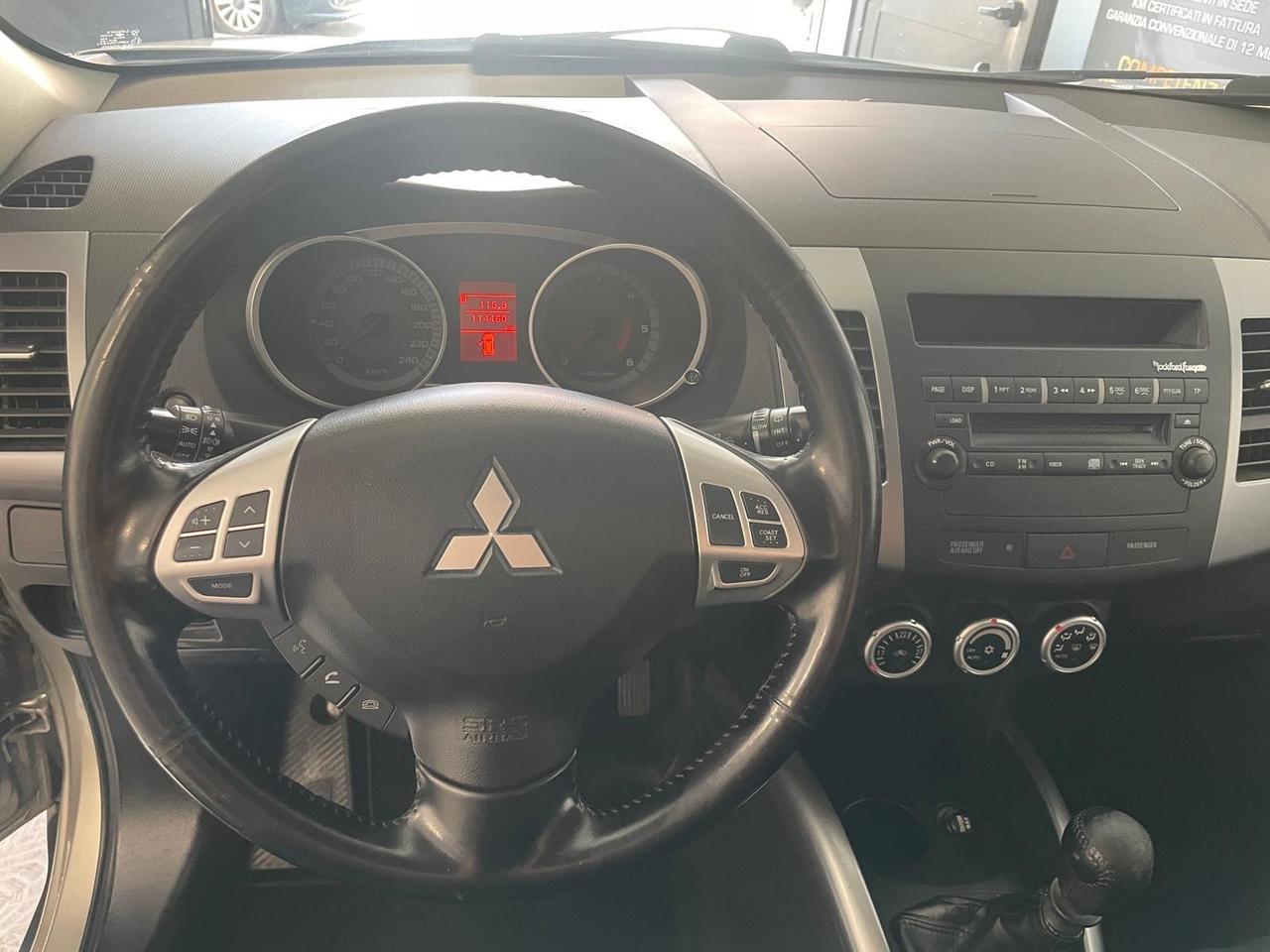 Mitsubishi Outlander 7 POSTI GANCIO TRAINO