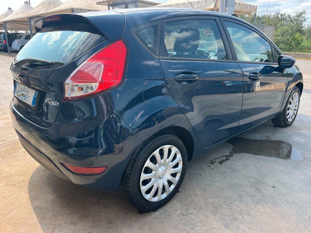Ford Fiesta 1.5 TDCi 75CV 5 porte Black & White Edition