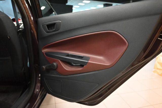 FORD Fiesta 1.4 TITANIUM 5PORTE BZ-GPL CLIMA SERVO ABD CD FULL