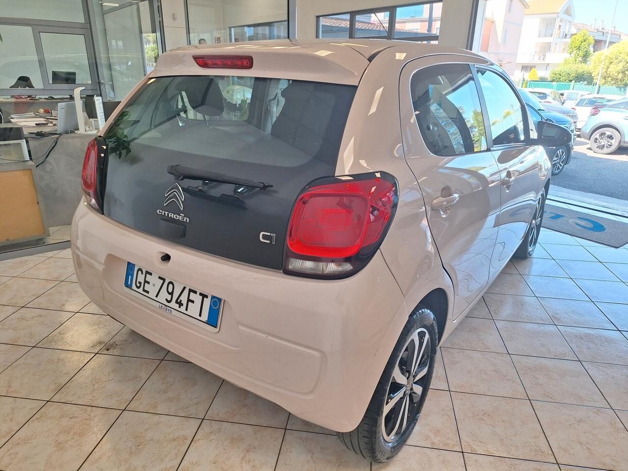 Citroen C1 VTi 72 S&S 5 porte Shine