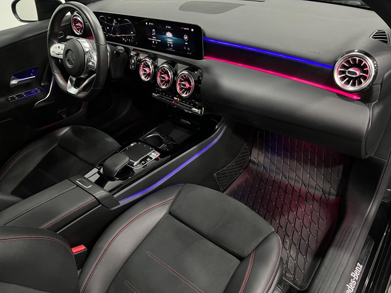 Mercedes Benz A200d Aut. AMG Line Premium 150 cv