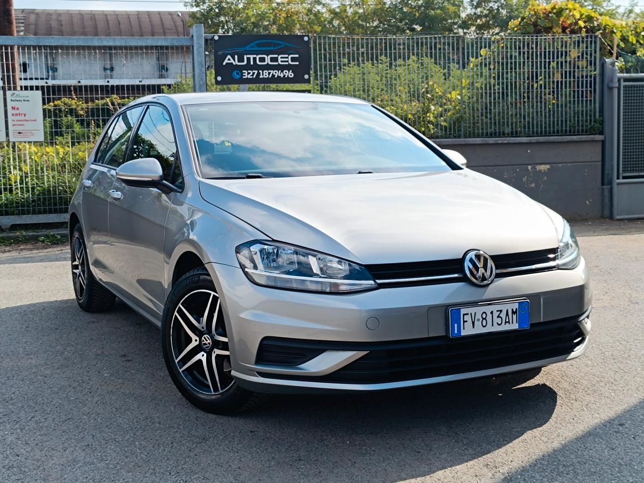 Volkswagen Golf 1.0 TSI 85 CV 5p. Trendline BlueMotion Technology