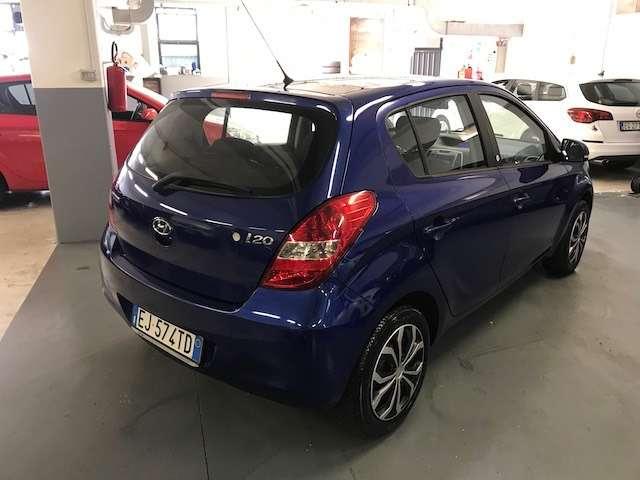 Hyundai i20 5p 1.2 Classic / POCHI KM / BENZINA