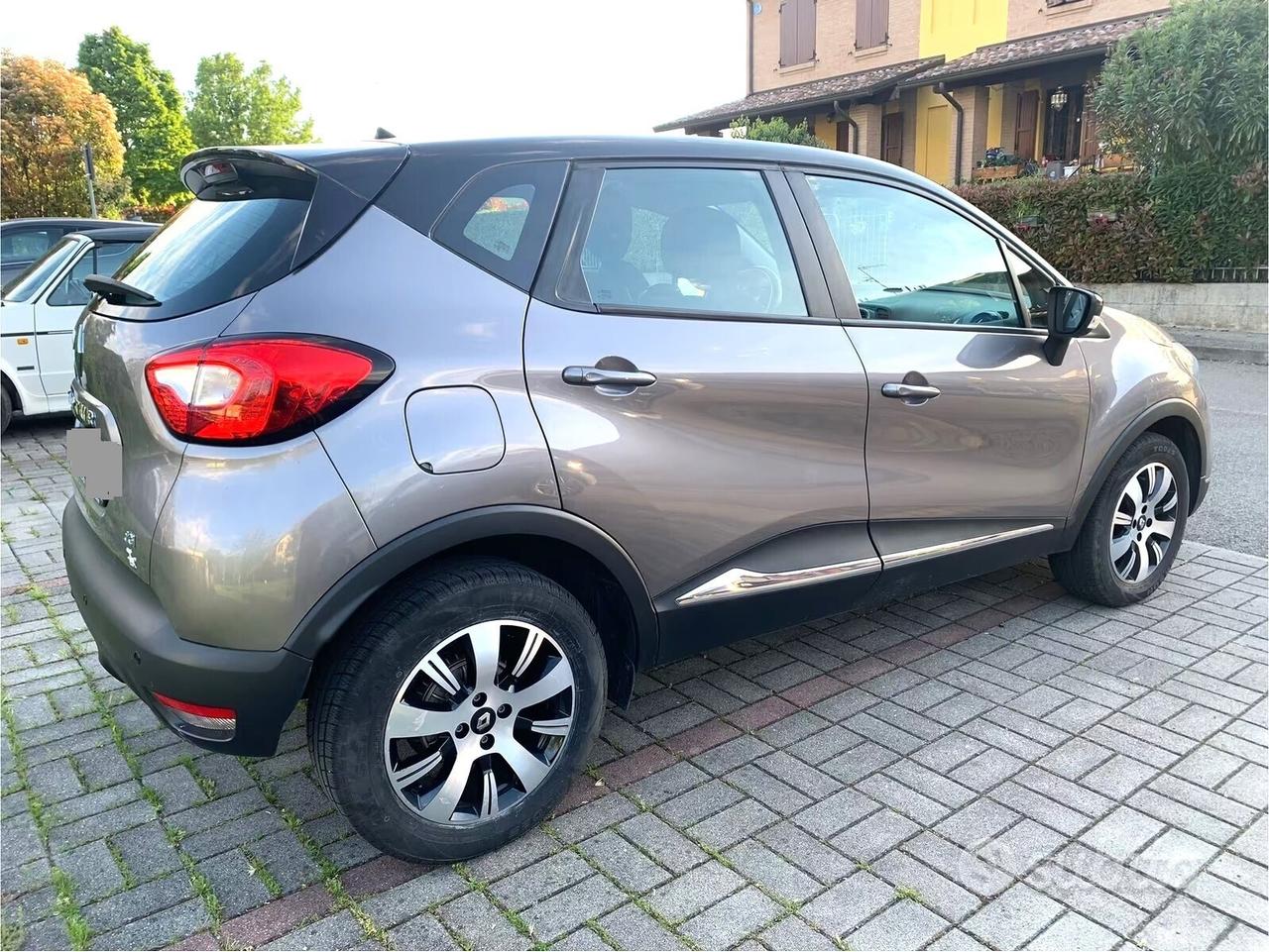 RENAULT CAPTUR 1,5 dCi-UNICO PROP-EURO 6B-3 REVISI