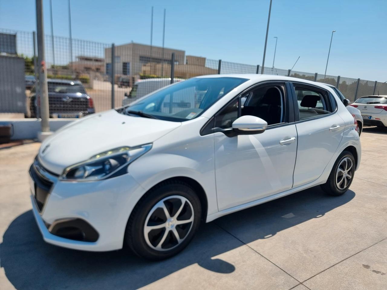 Peugeot 208 BENZINA 68CV 5 porte Access