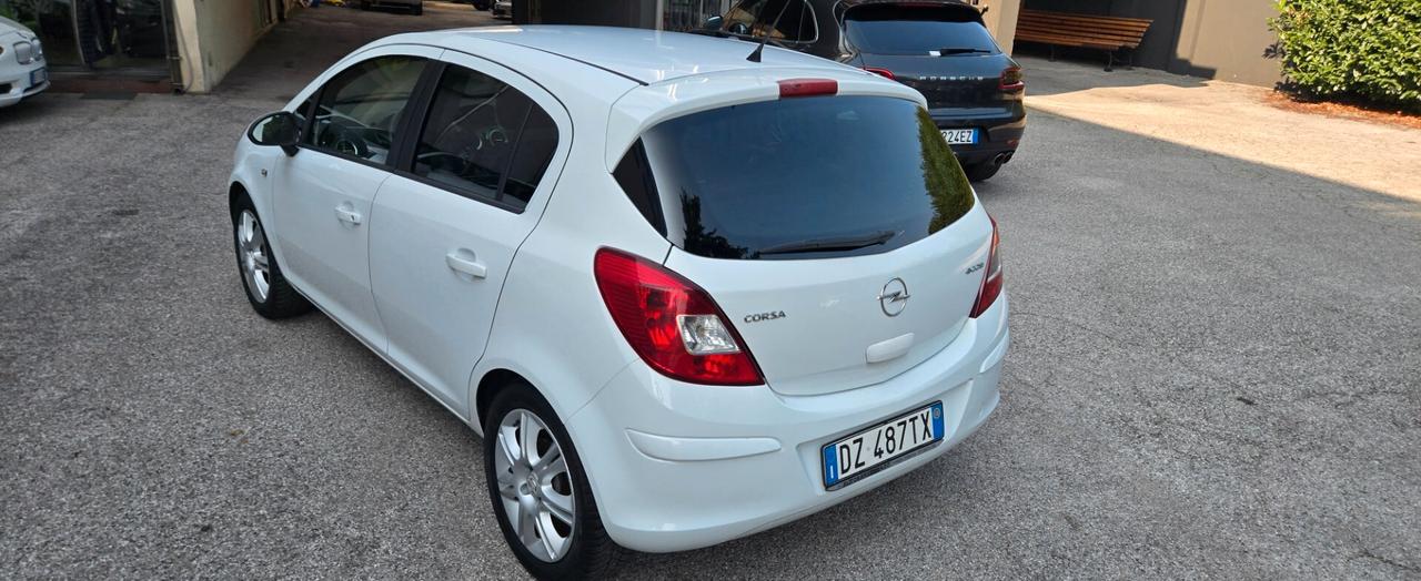 Opel Corsa 1.3 CDTI 75CV ecoFLEX 5 porte Cosmo