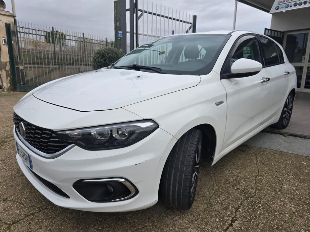 Fiat Tipo 1.6 Mjt S&S 5 porte S-Design
