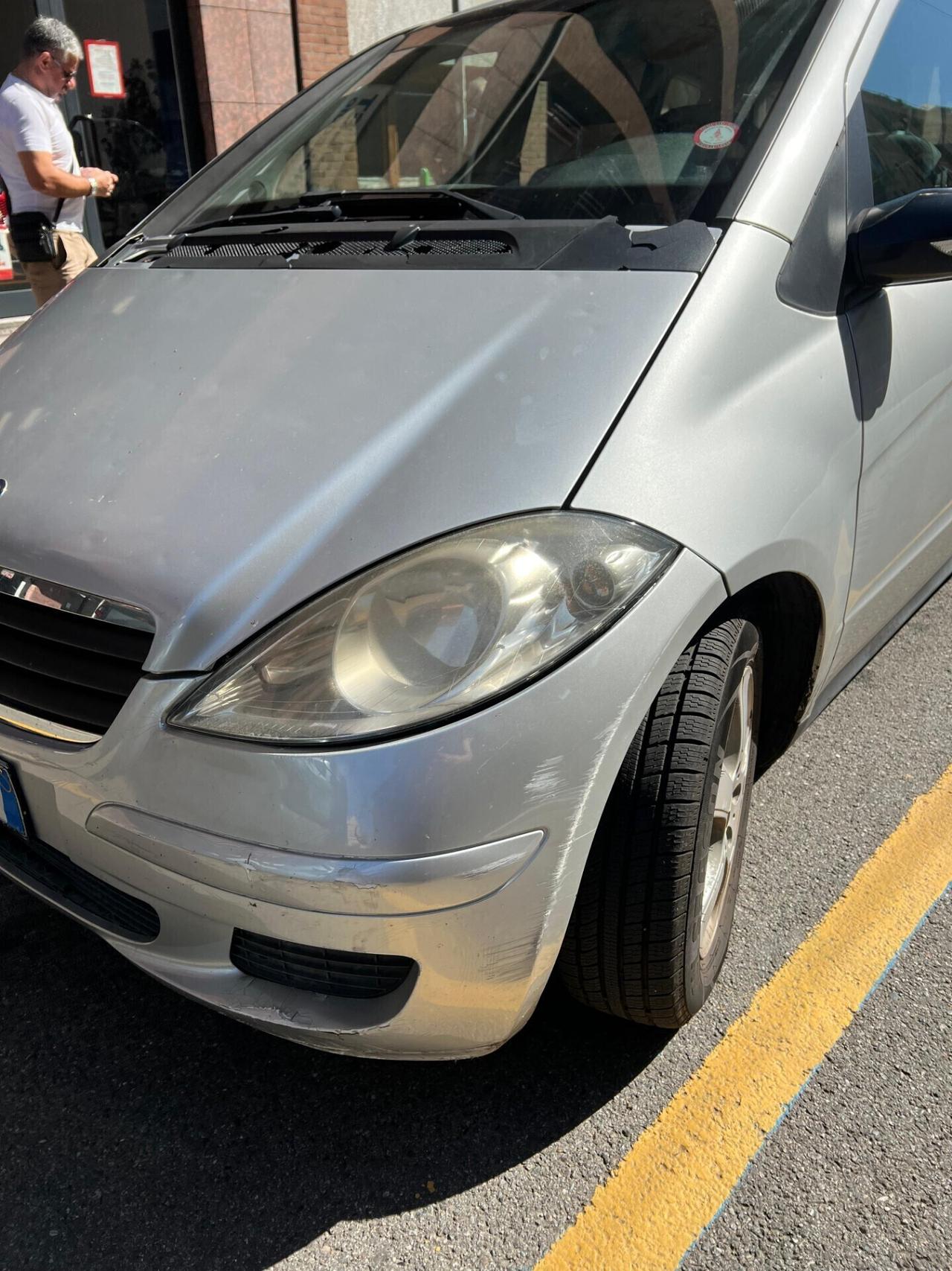 Mercedes-benz A 180