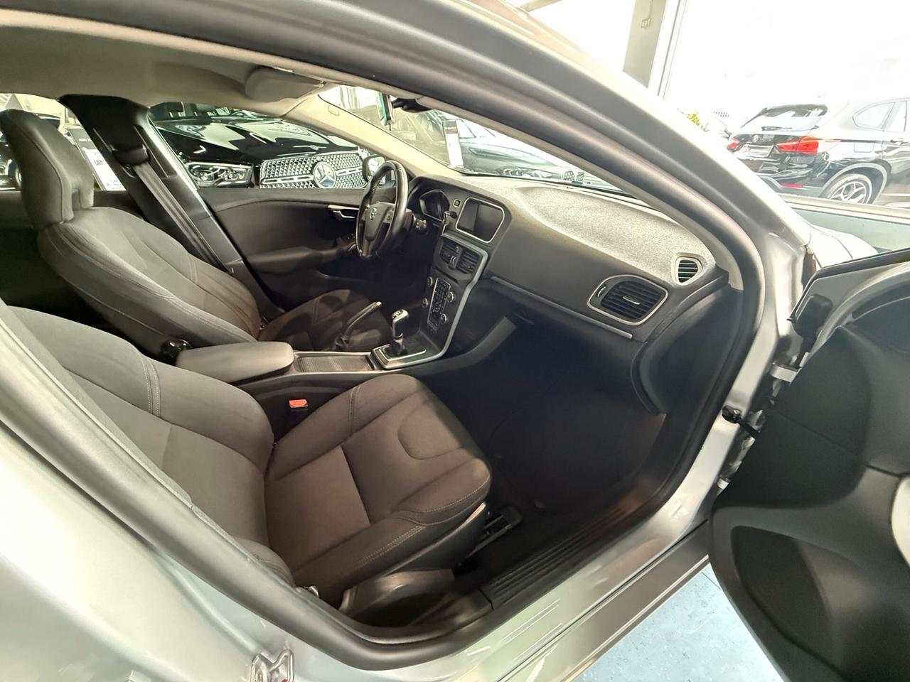 Volvo V40 D3 Momentum