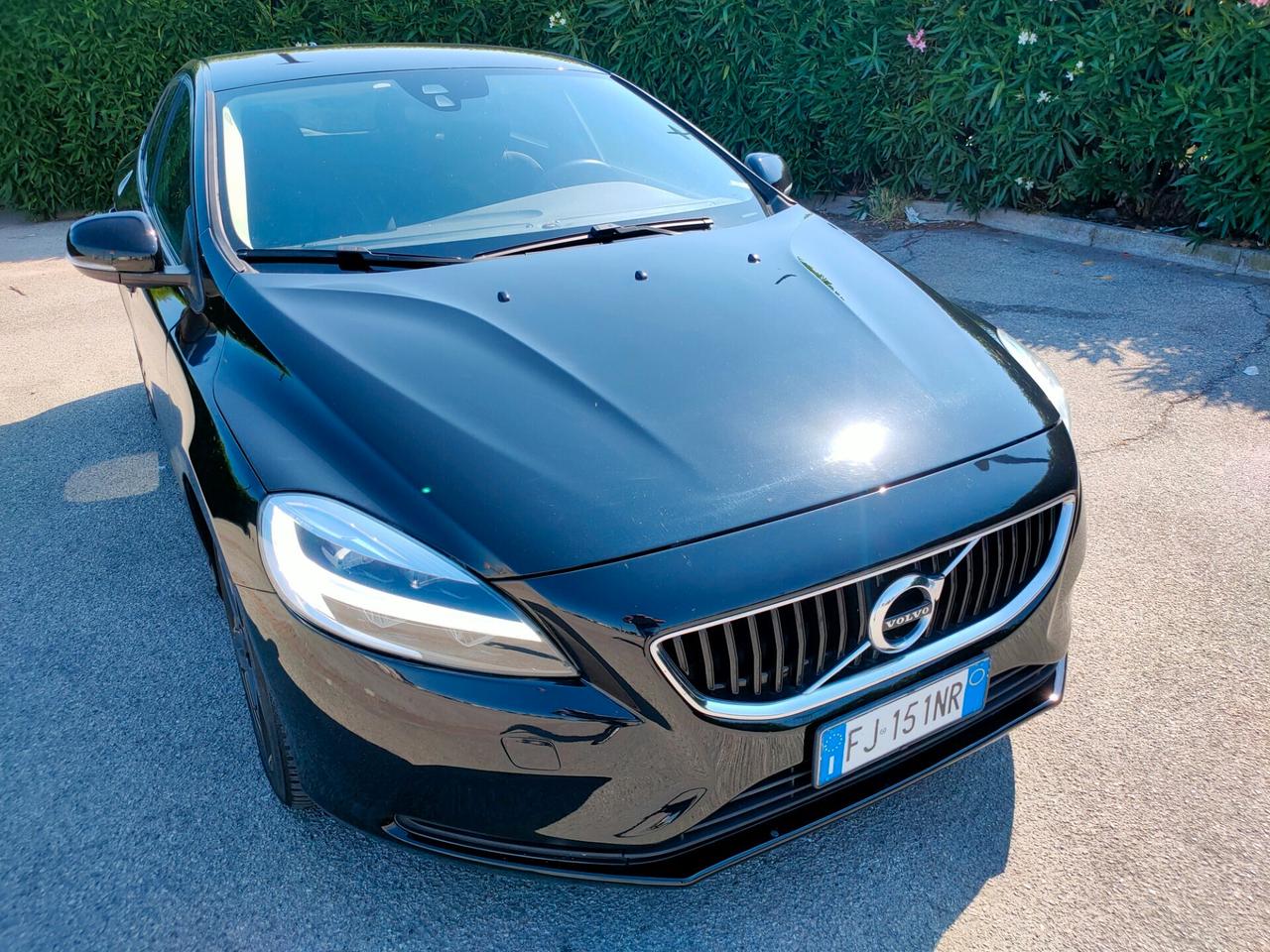 Volvo V40 D2 Momentum PERFETTA