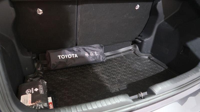 Toyota Yaris Yaris 1.5 Hybrid 5 porte Business