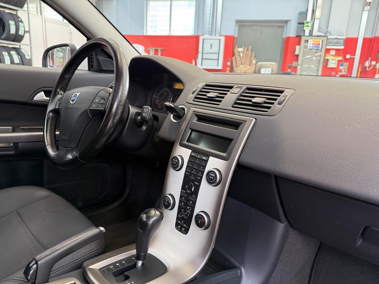 Volvo C30 D4 Geartronic Momentum