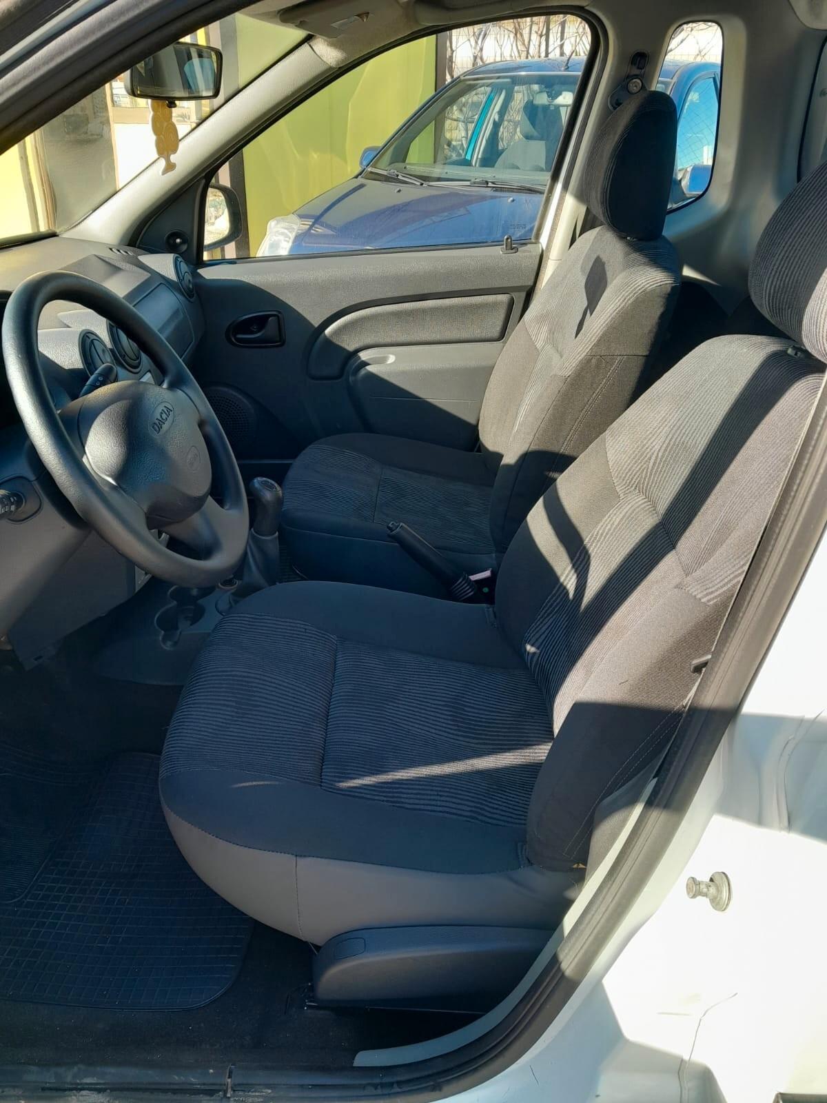 Dacia Logan 1.5 dCi 70CV Lauréate
