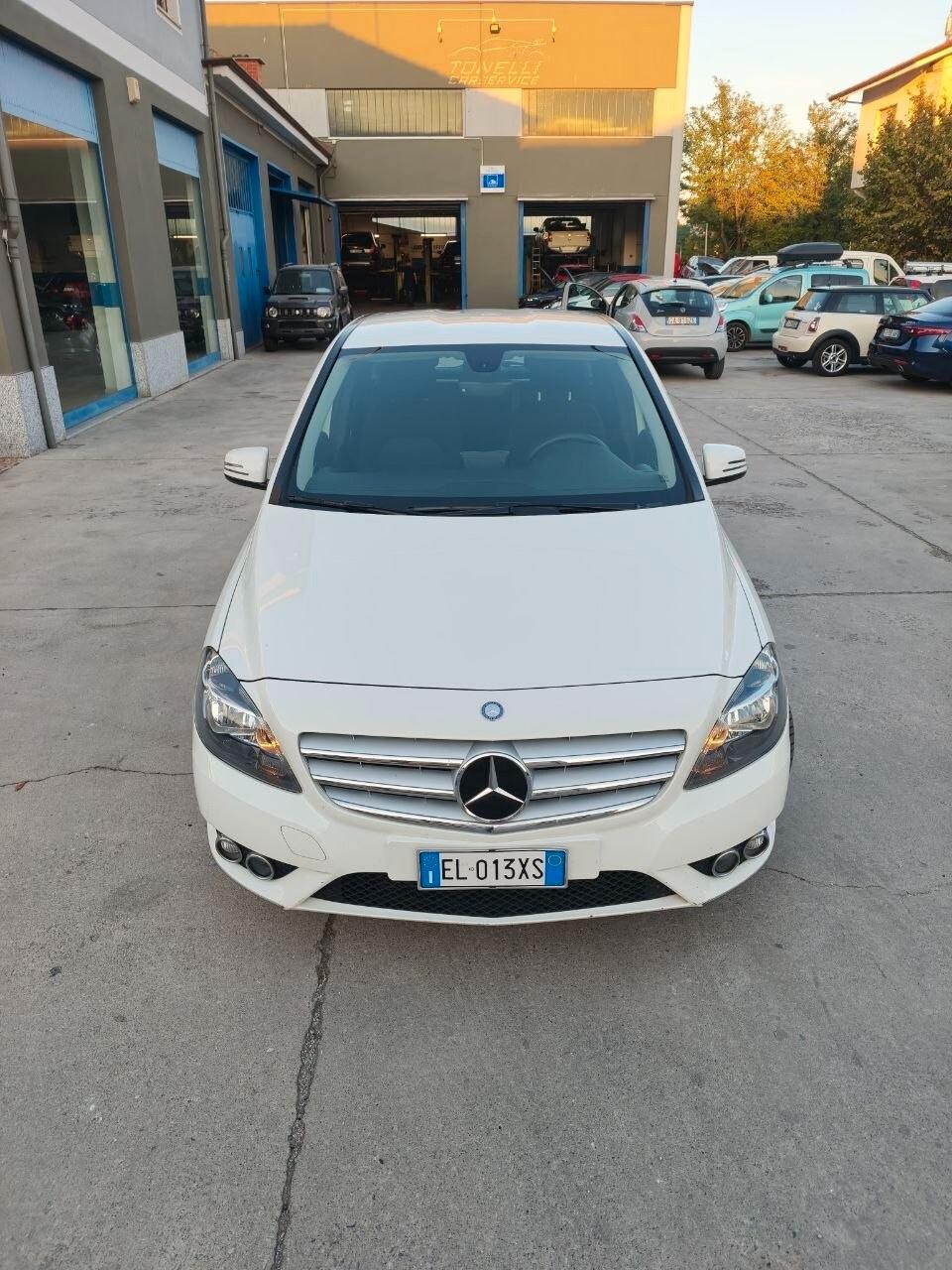 Mercedes-benz B 180 CDI BlueEFFICIENCY Executive