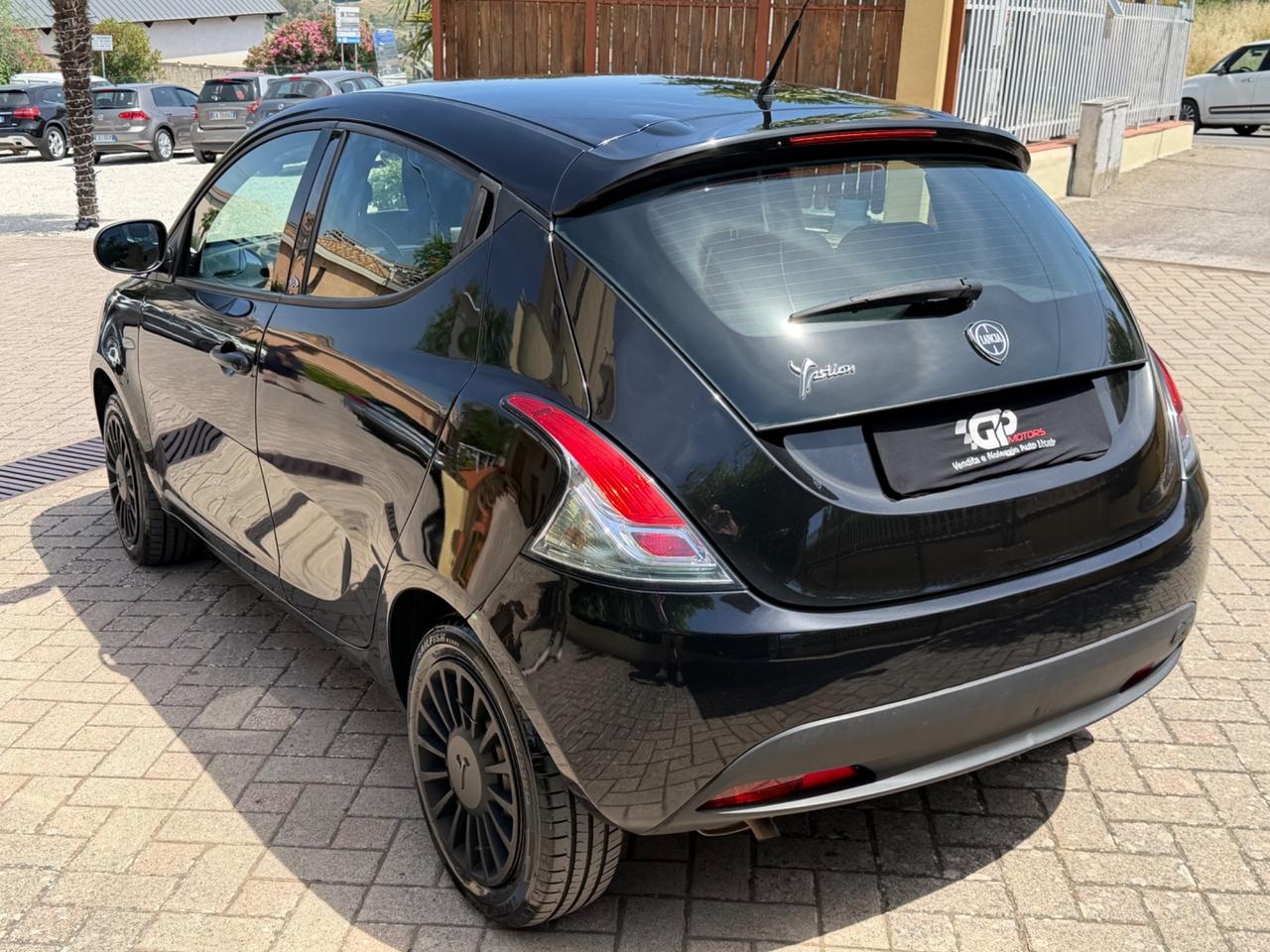 Lancia Ypsilon 1.2 69 CV 5 porte Elefantino Blu