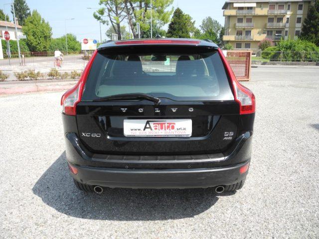 VOLVO XC60 D3 AWD Geartronic Summum autom.-UNICO PROPRIETARIO