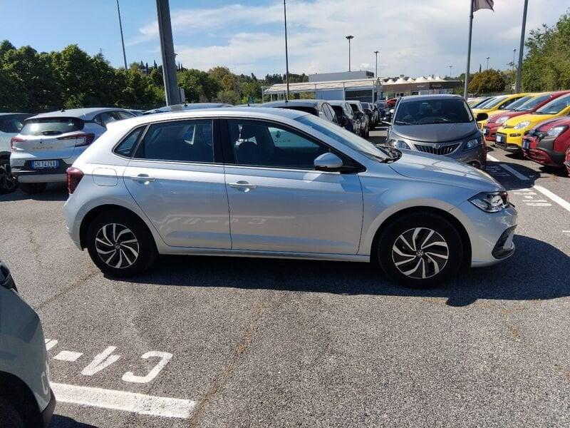 Volkswagen Polo VI 2022 1.0 tsi Style 95cv