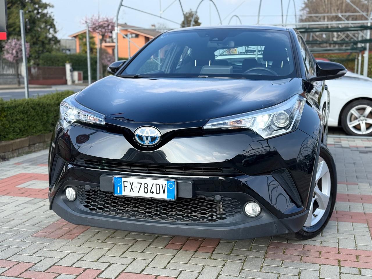 Toyota C-HR 1.8 Hybrid E-CVT Style+