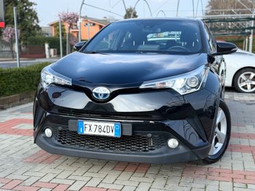 Toyota C-HR 1.8 Hybrid E-CVT Style+