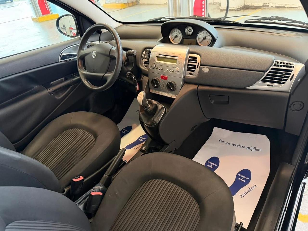 Lancia Ypsilon Elle 2010