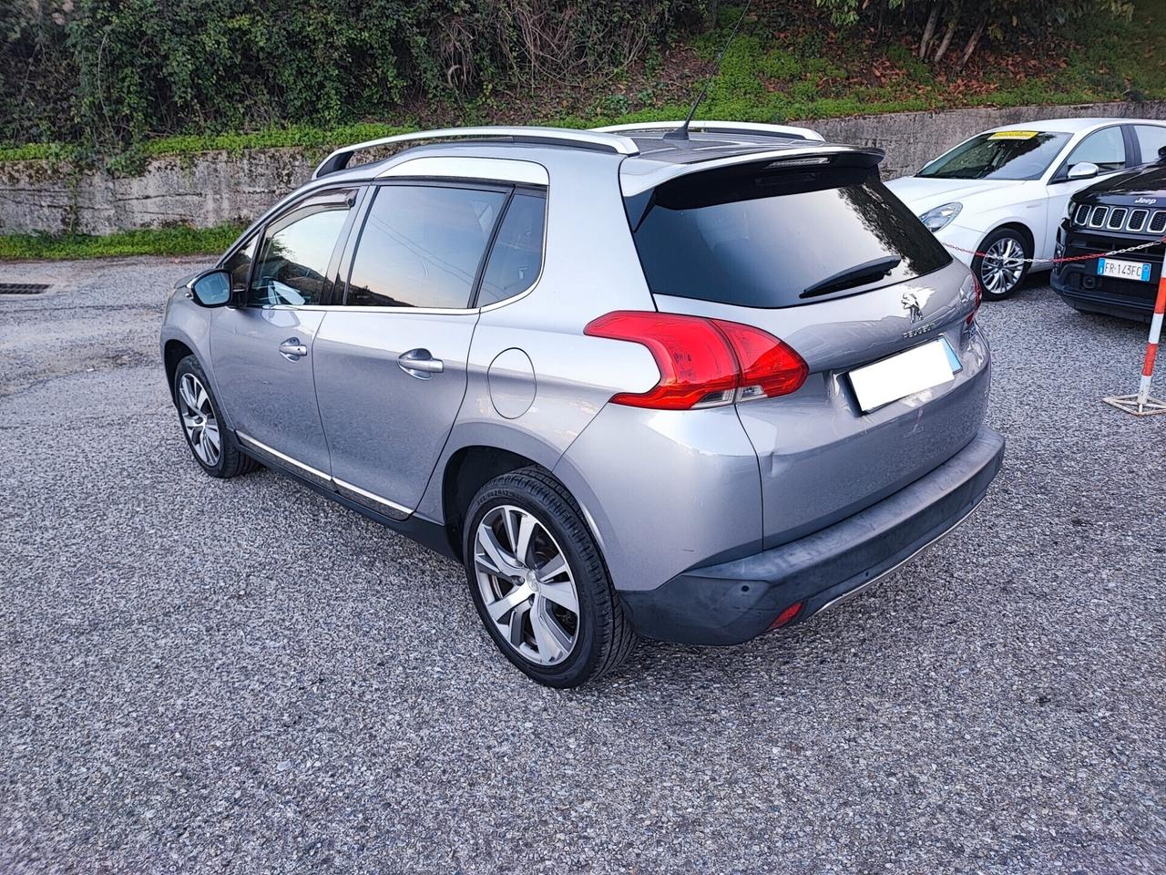 Peugeot 2008 1.6 e-HDi 115 CV Stop&Start Allure