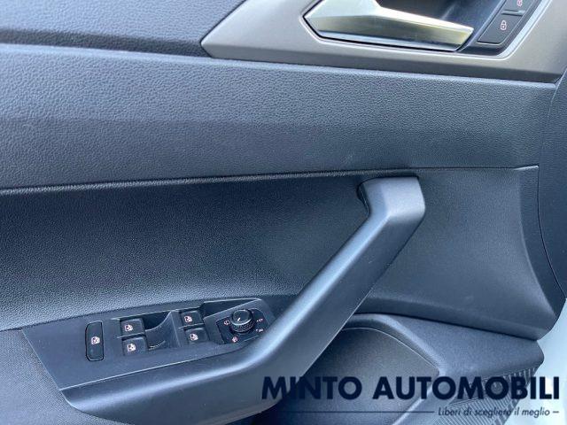 VOLKSWAGEN Polo 1.0 80CV RETROCAMERA NAVIGATORE SENSORI PARCHEGGIO