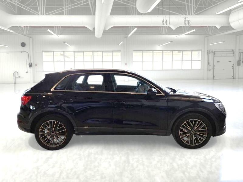 AUDI Q3 35 TDI S TRONIC BUSINESS ADVANCED SUV