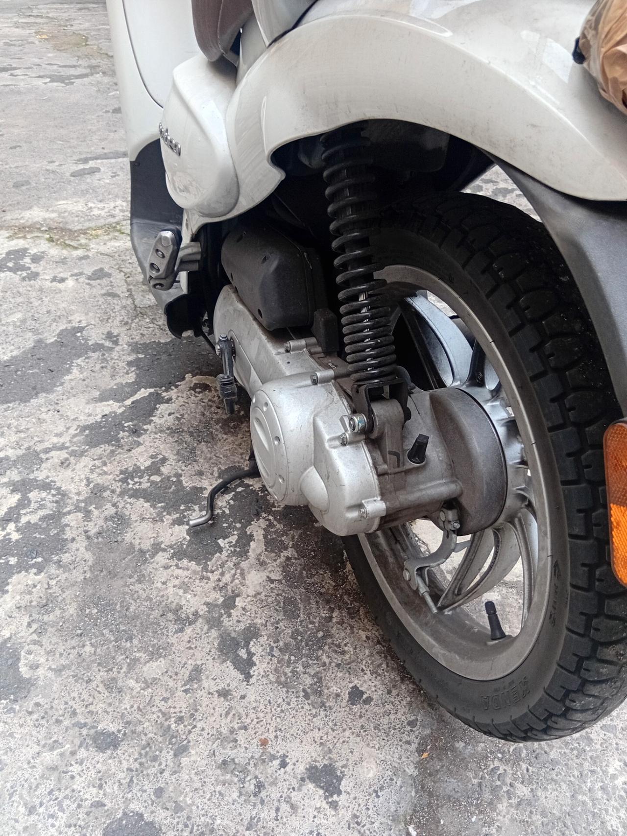 Aprilia Scarabeo 50 Unico proprietario