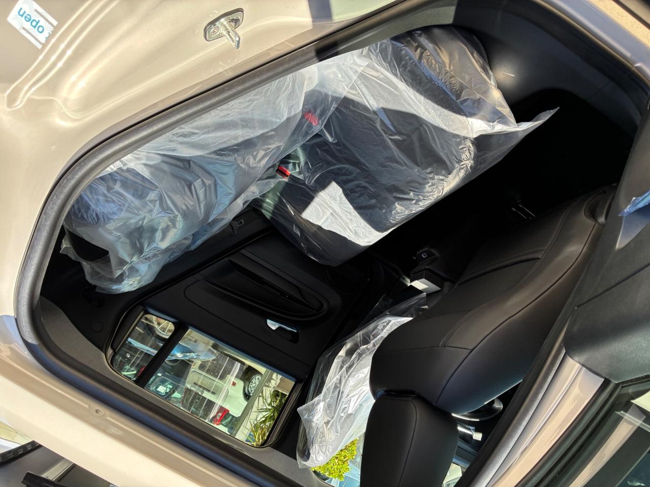 Jeep Avenger 1.2 Turbo 100 Cv summit bicolor tetto