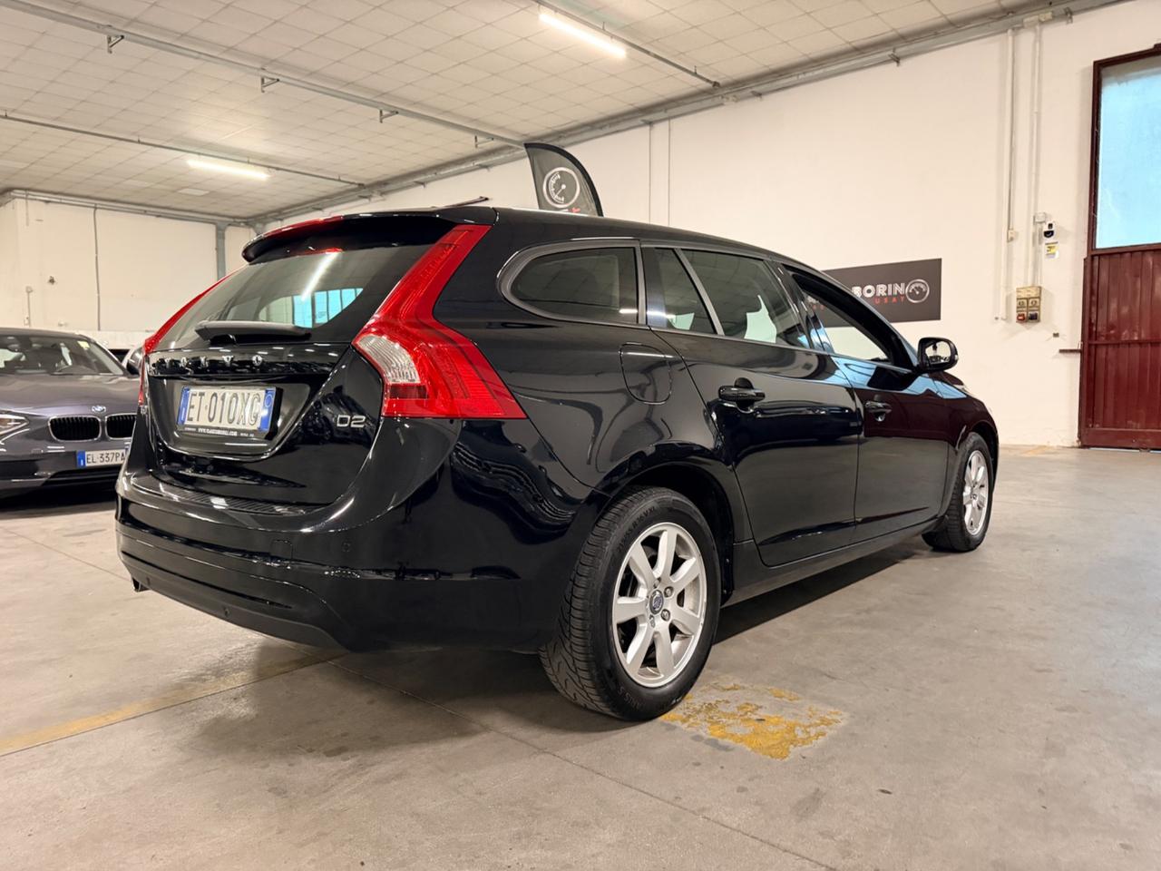 Volvo V60 D2 1.6 Kinetic