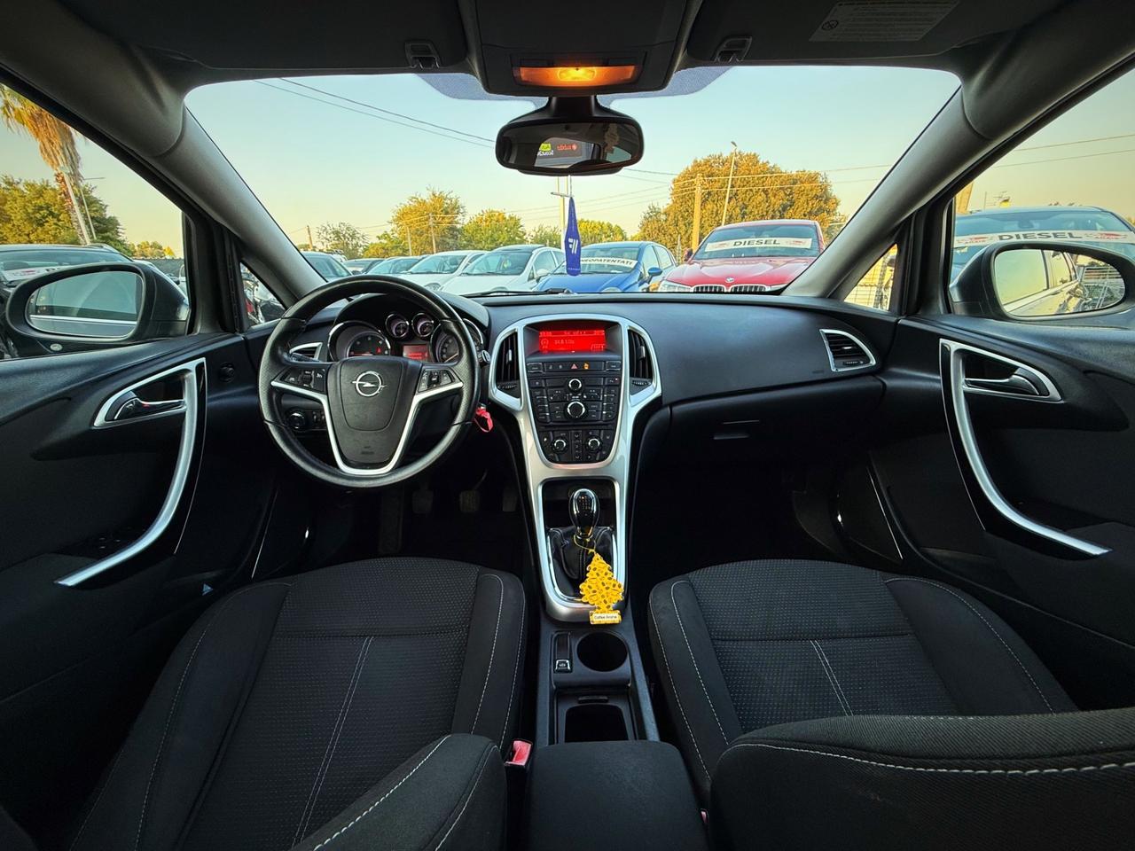 Opel Astra 2.0 CDTI 165CV Sports Tourer Cosmo S