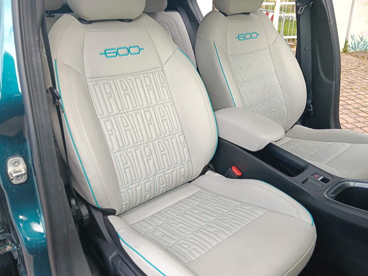 Fiat 600 Hybrid 110 CV DCT MHEV La Prima 2025