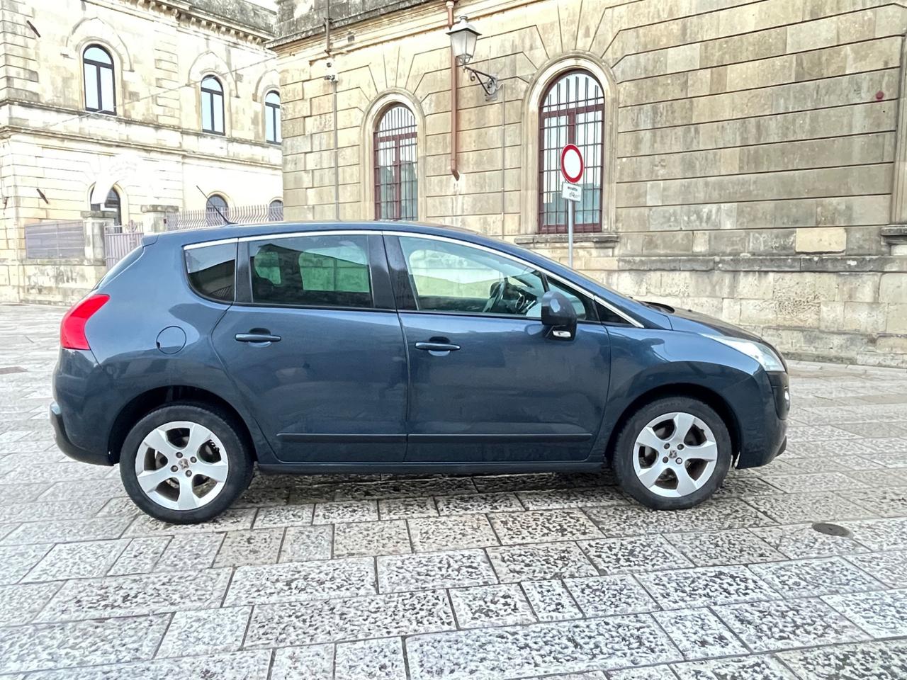 Peugeot 3008 1.6 HDi 115CV